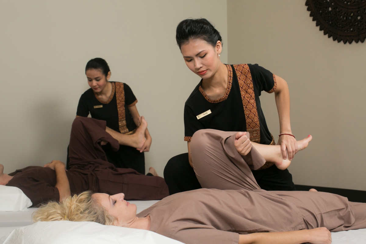 Tận hưởng những phút giây thư giãn thoải mái với các dịch vụ tuyệt vời tại địa điểm massage uy tín ở Arlington. Hãy xem hình ảnh để thấy được khả năng phục hồi sức khỏe mà mát-xa có thể mang lại cho bạn!